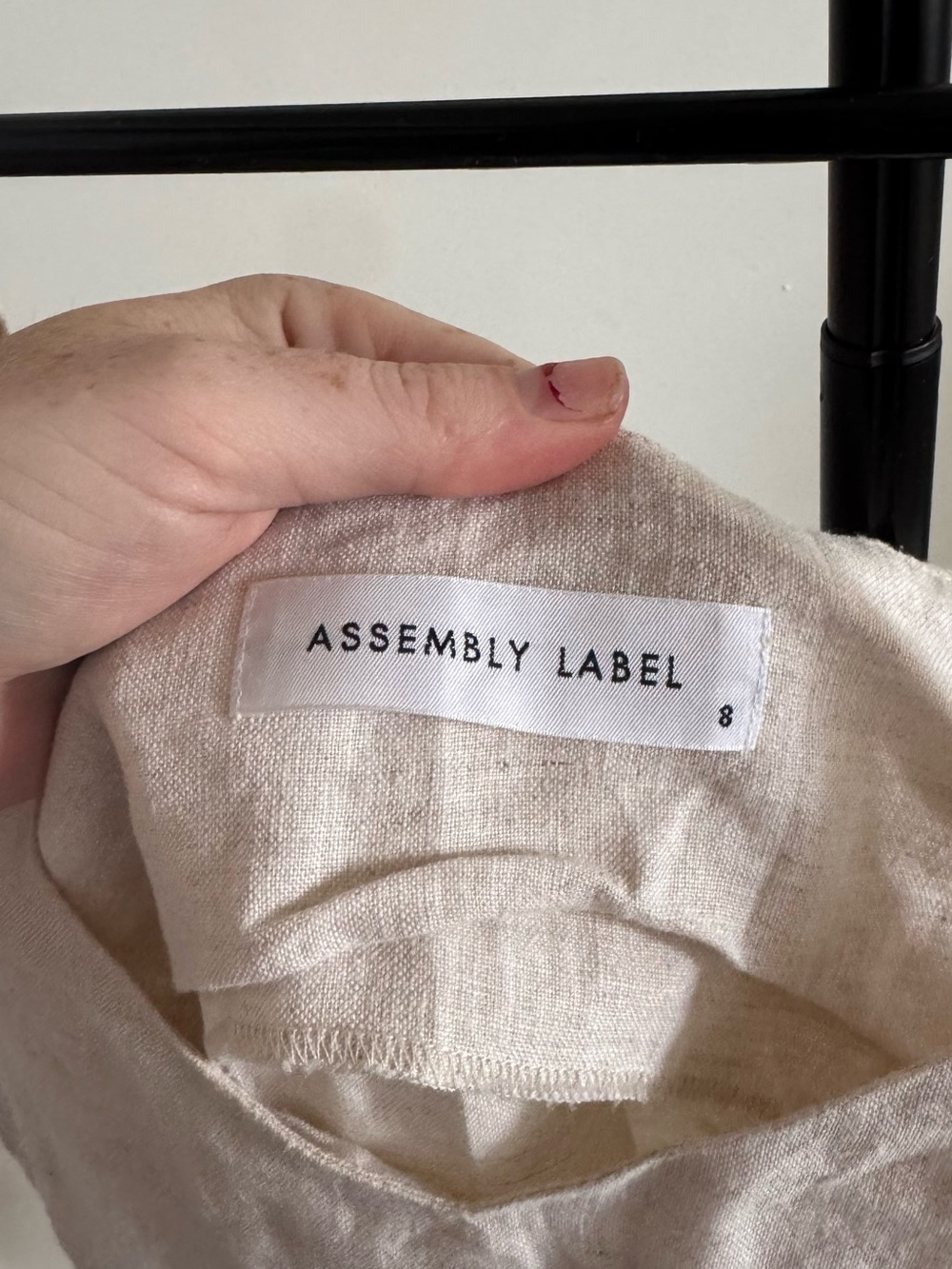 100% Linen Assembly Label Tank - Picture 3 of 4